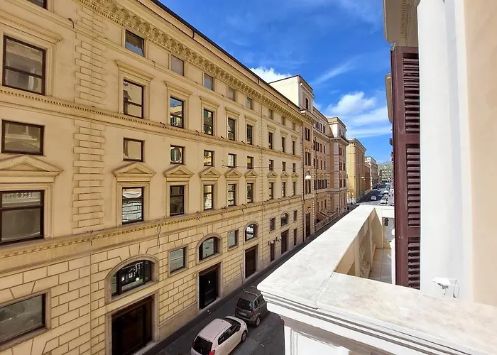 Dolcevitasuite Гостевой дом 4*