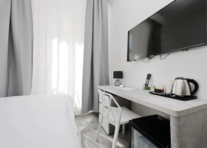 Гостевой дом Dolcevitasuite 4*