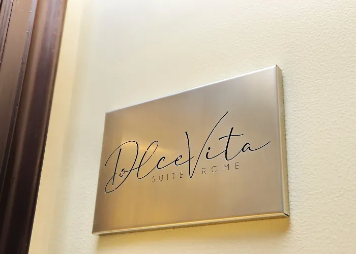 Dolcevitasuite Гостевой дом 4*